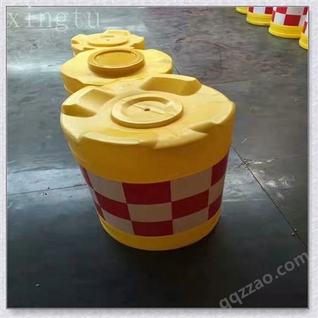 河北厂家生产700*400防撞桶 兴途 吹塑防撞桶批发