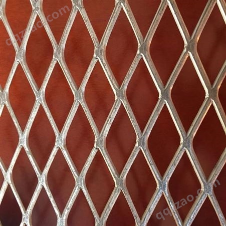 岳峰厂家批发钢板网公路护栏拉伸钢板网价格