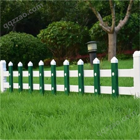 PVC草坪护栏外栅栏围栏围墙塑钢护栏庭院绿化栅栏篱笆