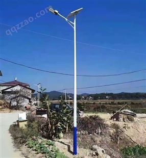 新款户外工程道路灯定制 6米8米30W新农村单臂led感应太阳能路灯