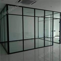 青岛办公高隔间铝合金玻璃隔断可走线安装开关电子门禁 至本锦恒
