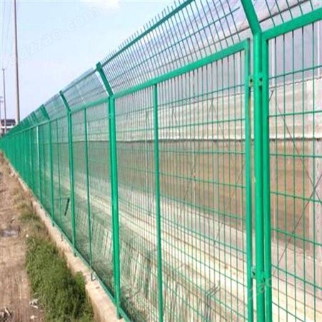福航护栏网 墨绿色公路道路安全防护框架隔离栅